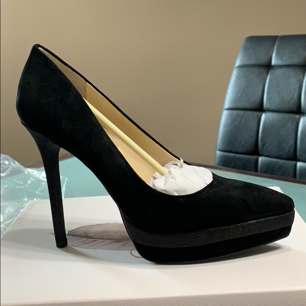 Brand new high heel shoes
